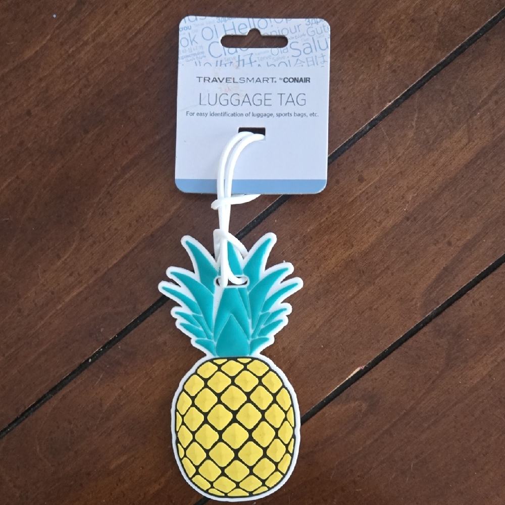 Pineapple Luggage Tag - Yellow and Green